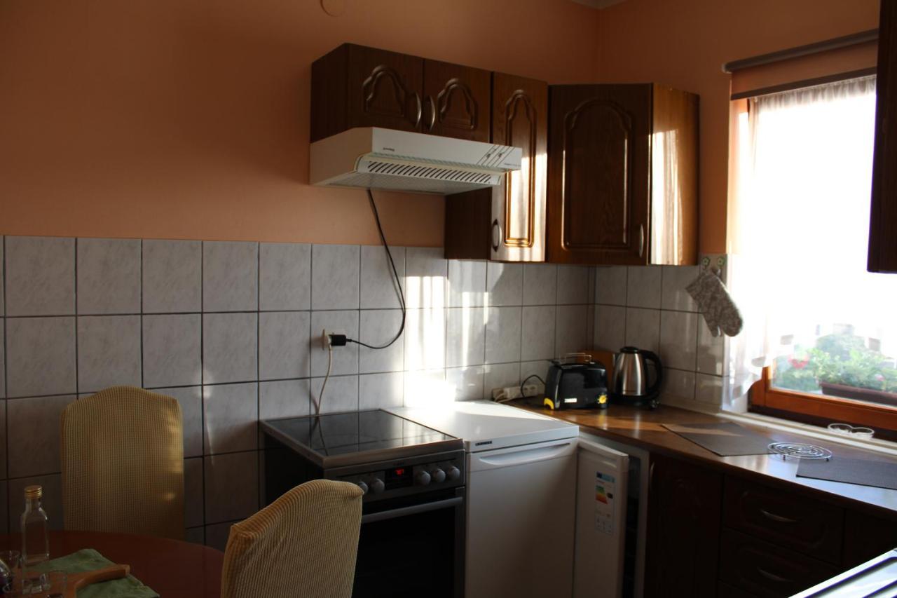 Studio Apartment Ivona & Tin Слунь Екстер'єр фото