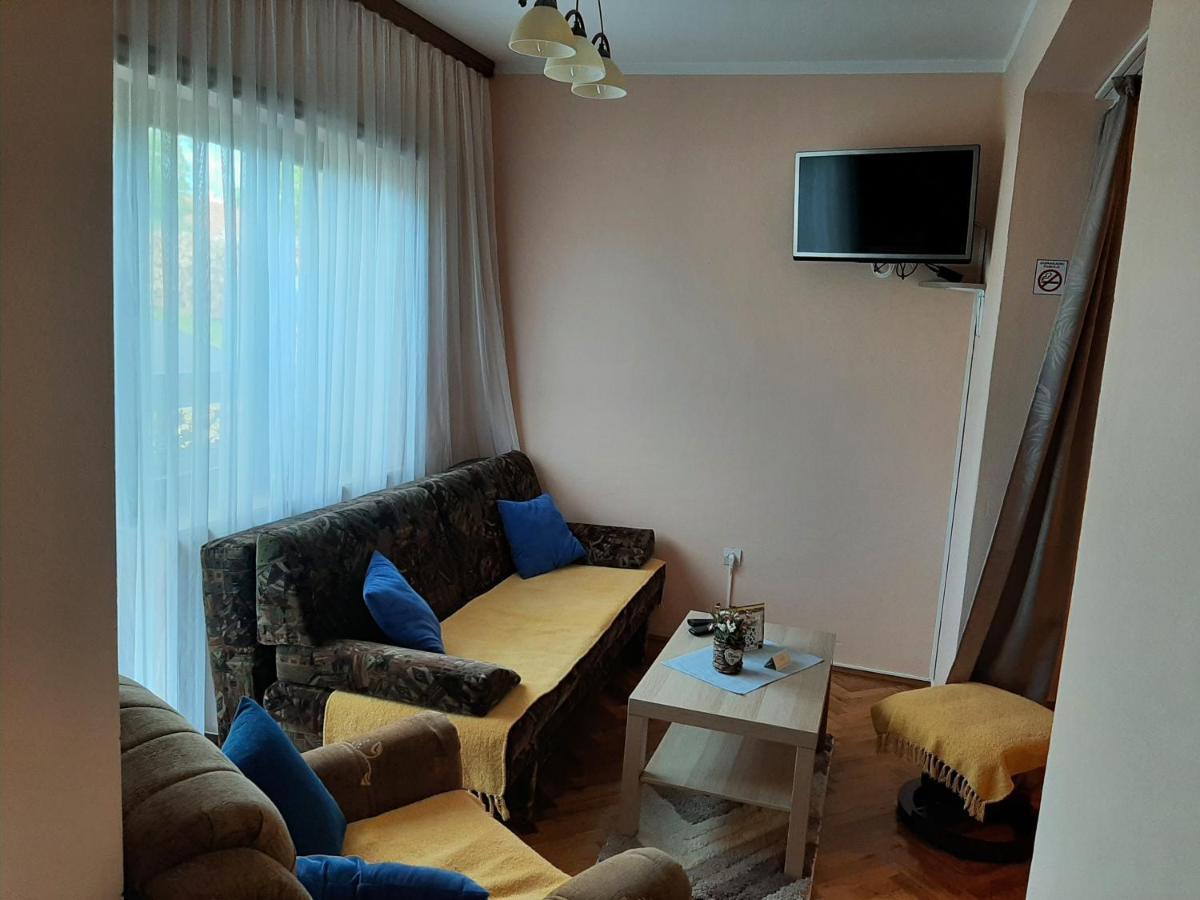 Studio Apartment Ivona & Tin Слунь Екстер'єр фото